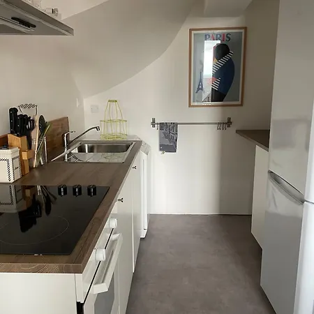 Apartment De Charme Dans Quartier Medieval Domfront (Orne)